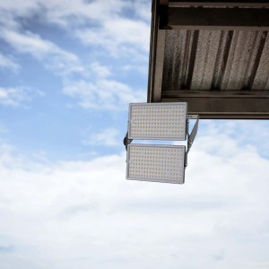 Faro LED 500W IP65 V-TAC VT-48500 - foto 2