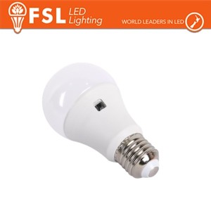 Lampadina LED E27 7W 6500K con doppio sensore crepuscolare FSL - foto 2