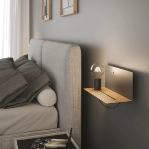 Applique da interno E27 con mensola USB Bianco e Nero - Luce Ambiente e Design - foto 5