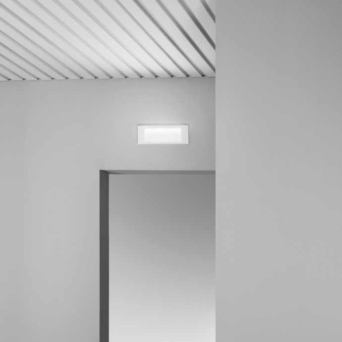 Faretto ad incasso HELP bianco con luce di emergenza 4W 4000K (luce naturale) Intec