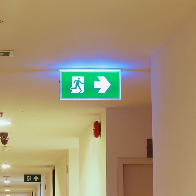 V-TAC PRO Lampada LED di emergenza 2 W Samsung da incasso