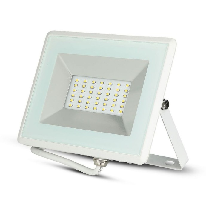 30W LED Floodlight E-Series SMD White Body 6500K 30W LED Floodlight E-Series SMD White Body 6500K