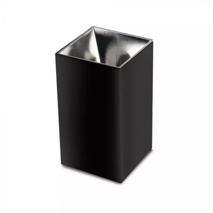 GU10 Fitting Square Black + Chrome GU10 Fitting Square Black + Chrome